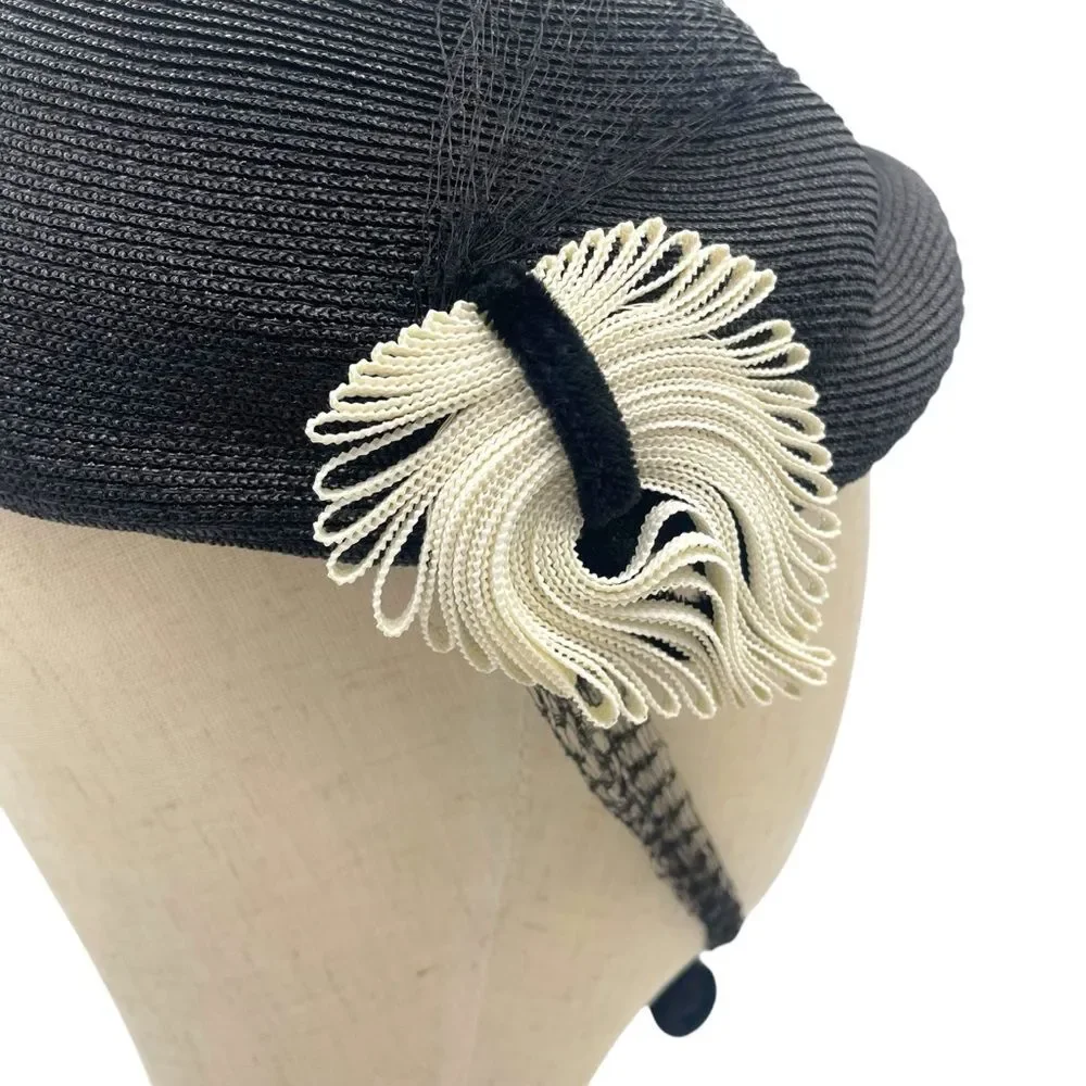 Vintage 50s Tilt Hat Black & Cream Straw Close Style Fascinator Black Mesh Veil - Picture 3 of 16